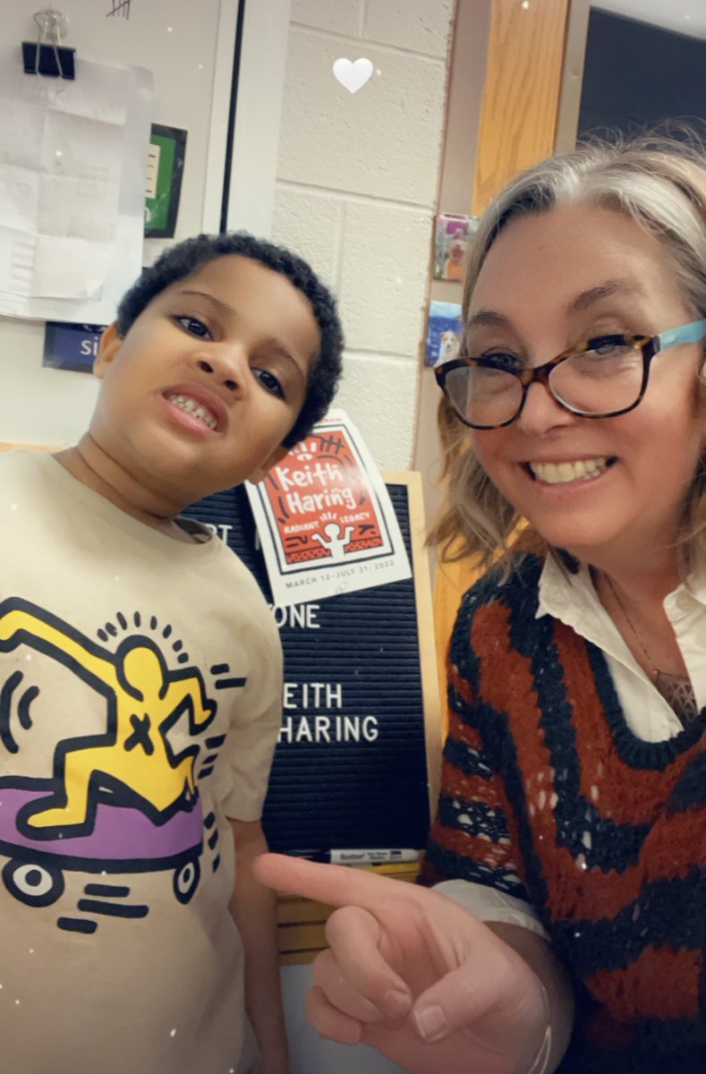 Happiest of birthdays to my friend who wore a VERY special #KeithHaring #artshirt4artclass ! @PDSD_Pennell @My109Sunshine @MsCroulet100 @KeithHaringFdn