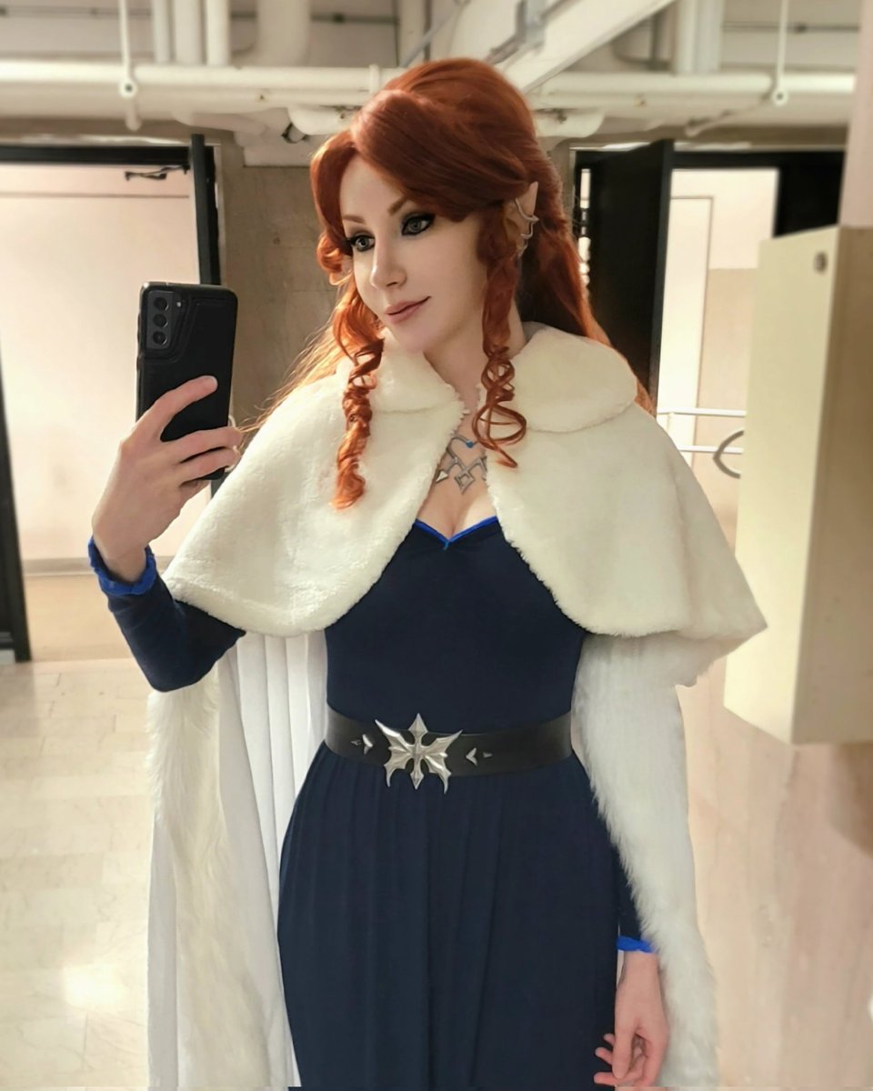 Lishooo's tweet photo. It was great to see everyone at Uchicon on Saturday!

Character: Lenore
Castlevania animated series

I made some upgrades to my Lenore cosplay, including new accessories, and restyled the wig. 

#uchicon #lenore #castlevania #castlevaniacosplay #vampire #cosplay #cosplaygirl https://t.co/gRubcZe2RO
