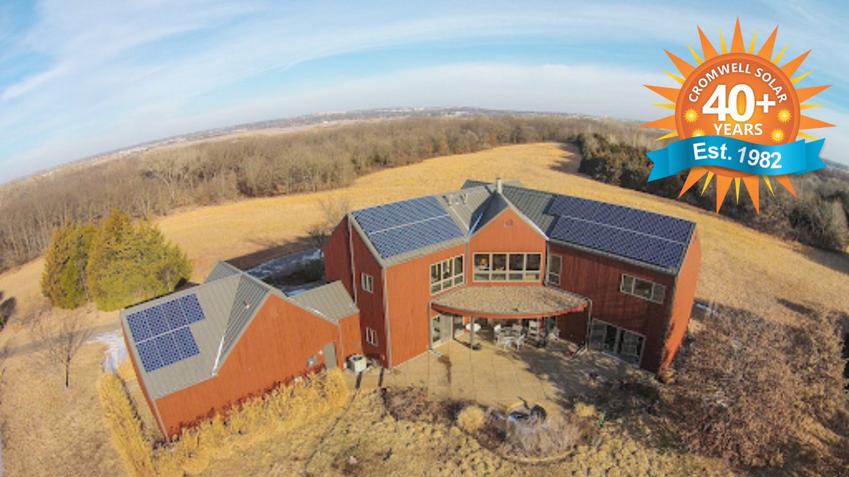 PowerTomorrow's tweet image. With generous solar tax incentives now available, you can get back 30% of the cost of a solar installation for your home or business right off the bat. 
💸 #gosolar #solarpowered 
Schedule a free estimate from Cromwell Solar to learn more at CromwellSolar.com