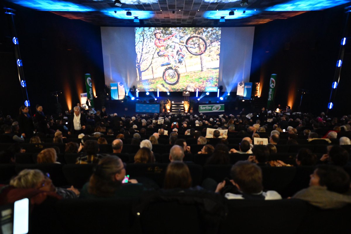 sarthefr's tweet photo. C’est parti pour la soirée des Talents de la #Sarthe 2023, co-organisée par le Département de la #Sarthe et @lemainelibre !

Pour ce 10ème anniversaire, la cérémonie est à suivre en direct sur @LMTVSarthe 📽
#TalentsDeLaSarthe #SarthePower https://t.co/8N5EBhhDzU