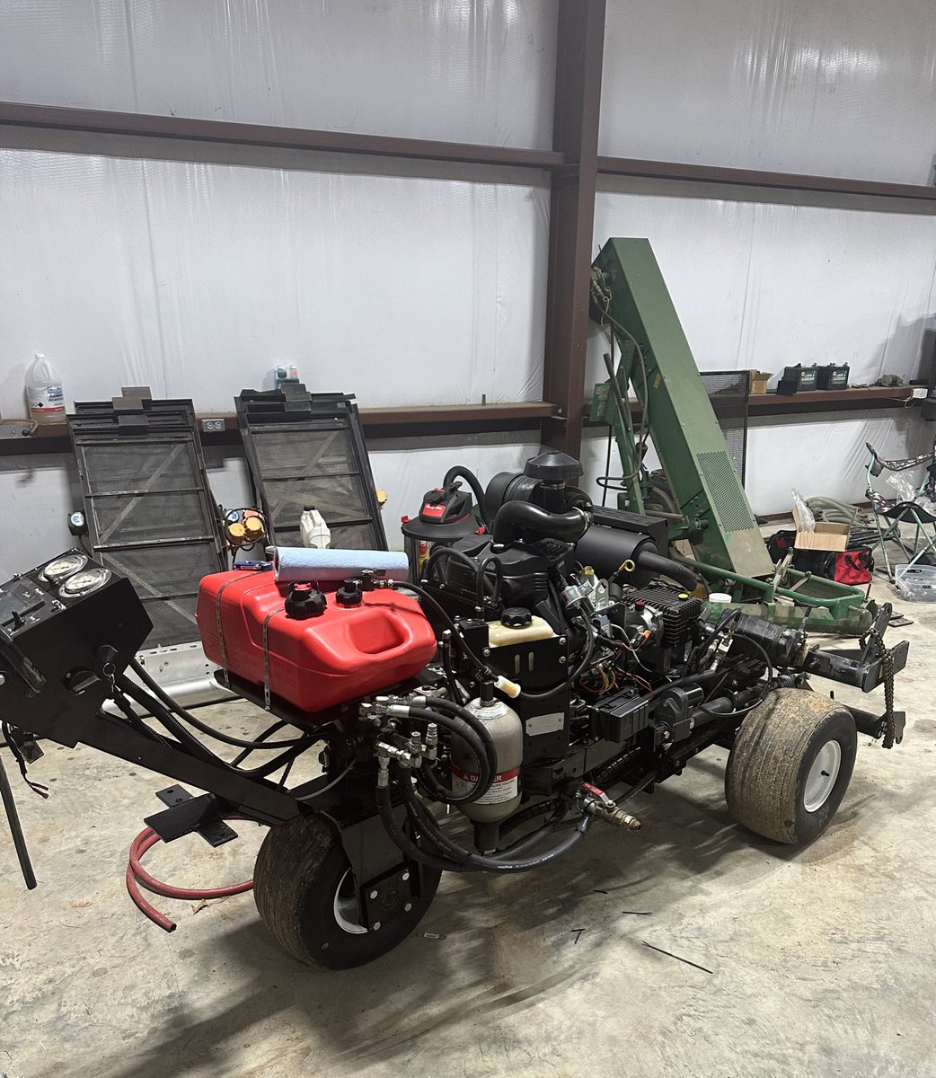 Total Turf Solutions LLC tweet media