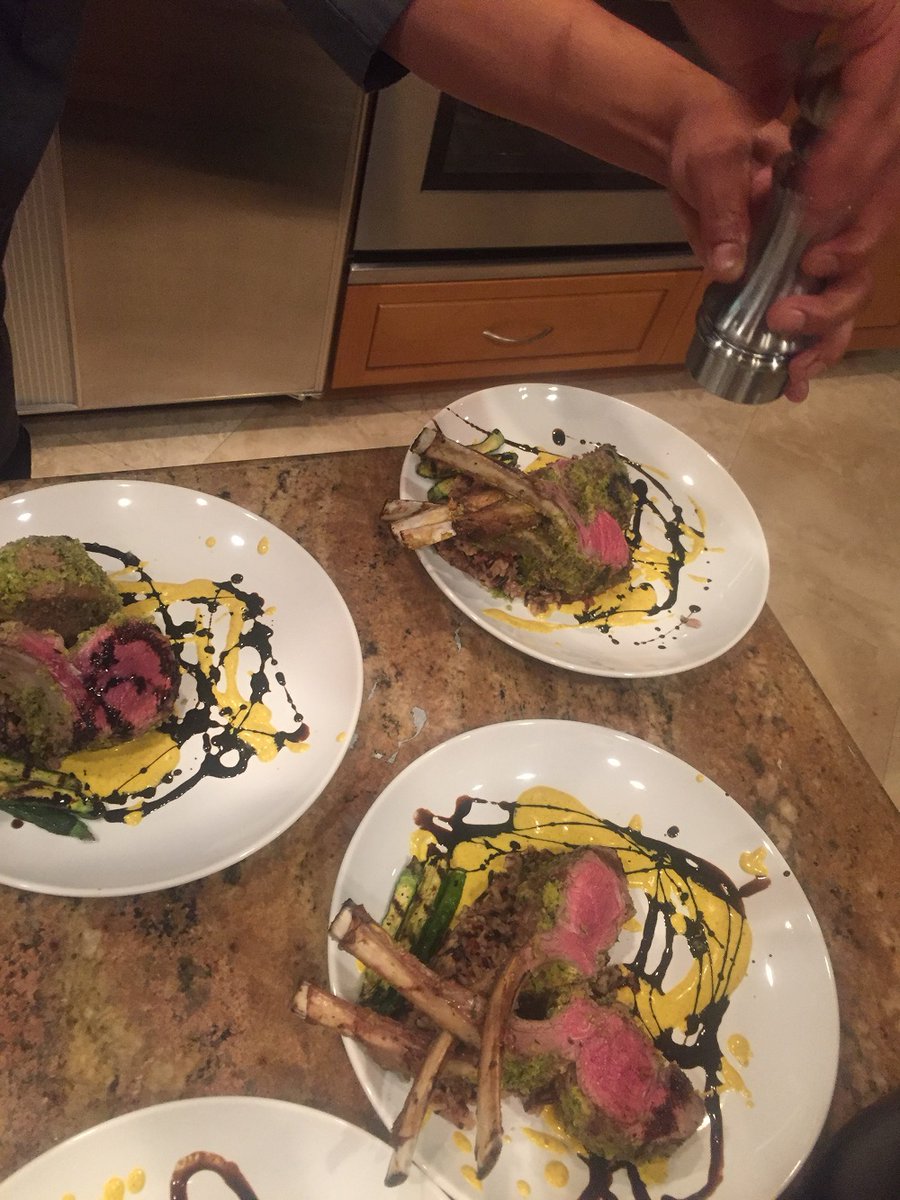 yoursouschef's tweet image. I source only the finest, freshest produce, ensuring that every dish is a celebration of quality and flavor. Impeccable taste starts with ingredients. Learn more about my chef services by visiting my website!

#ChefServices #YourSousChef bit.ly/45qGrpt