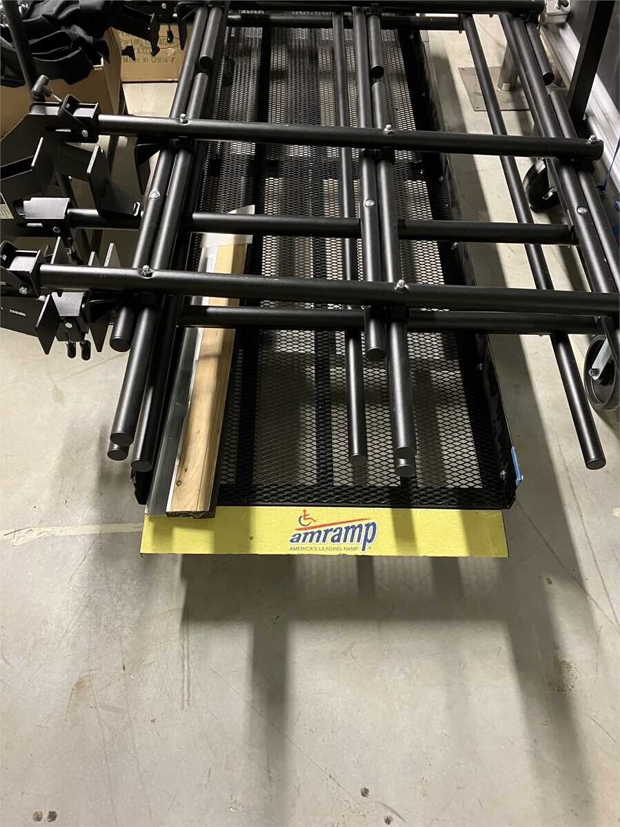 municibid's tweet photo. Get ready for any #event with this #portable 24' W x 8' D elevated #stage, conveniently #disassembled and at your fingertips for a #mobile #performance! 🎤🛠️ https://t.co/r8XFo5lTK1
📍Lancaster, PA
#PortableStage #music #theatre #concert #live #dance #livemusic #event #festival https://t.co/VW72jdxxUG