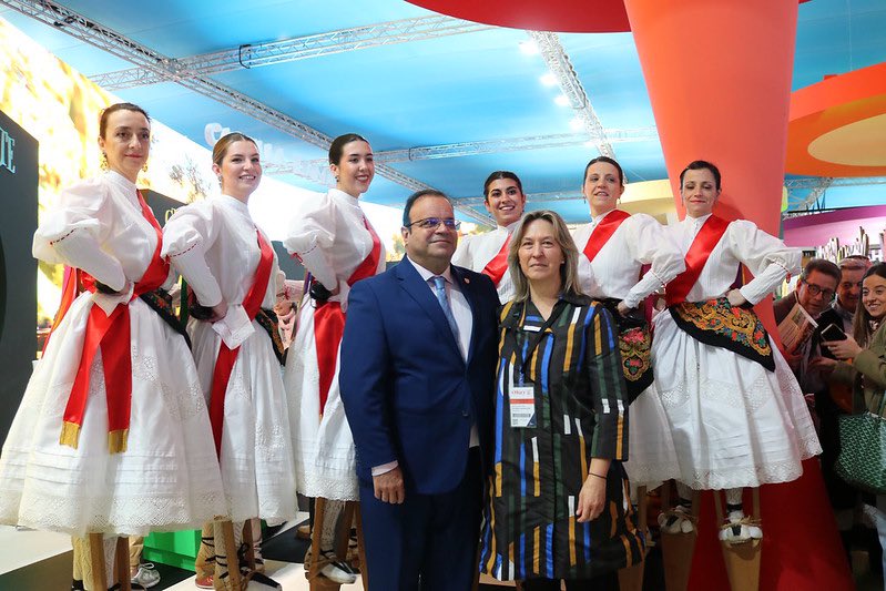 Guadalajara lució sus maravillas en Fitur y se reivindicó como Destino Turístico Inteligente

El concejal de Turismo reivindicó el papel que ejerce la capital como puerta de entrada a una maravillosa provincia y lamentó que desde otras instituciones no se confíe “en su potencial”