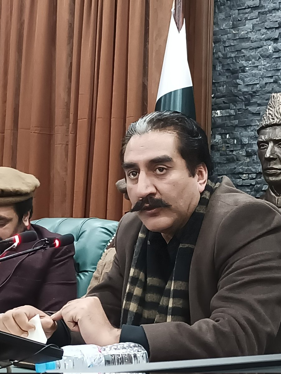 shereenkarim22's tweet photo. دھرنے میں صرف 600 لوگ ہیں
شمس لون
@Shamslone1 https://t.co/6sHn8hP0hp