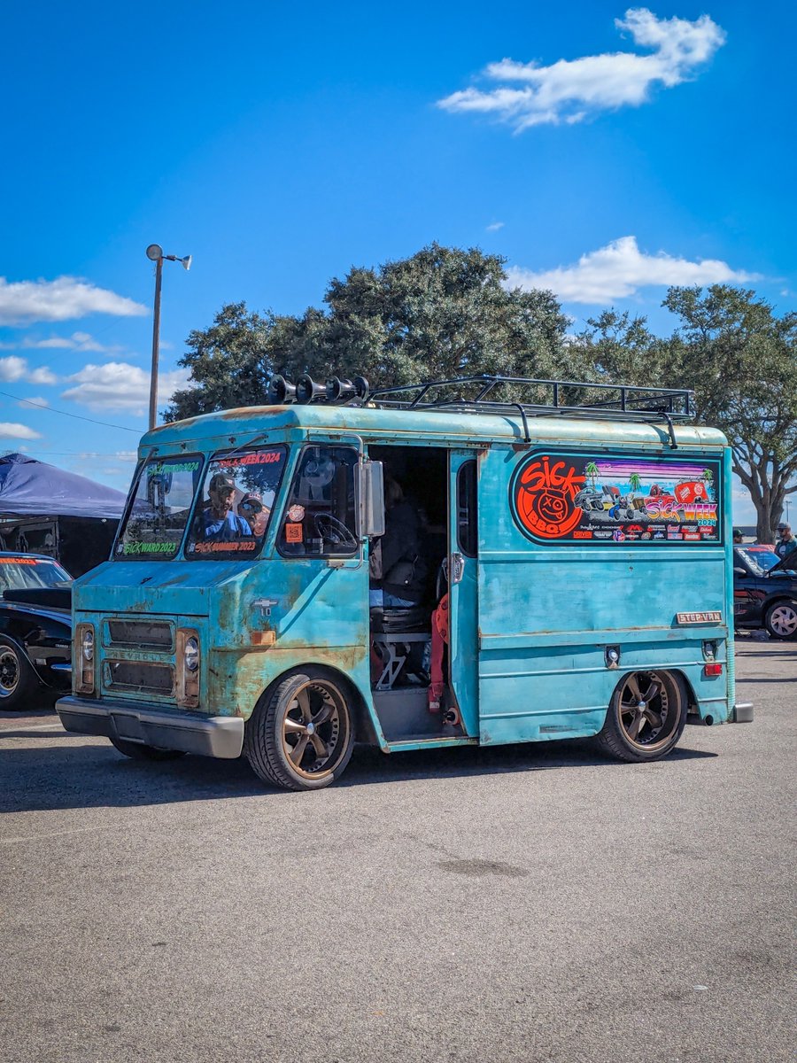 As seen during #SickTheMagazine's #SickWeek2024 day two!

#DragAndDrive #DragRacing #Volkswagen #Camaro #Chevelle #Corvette