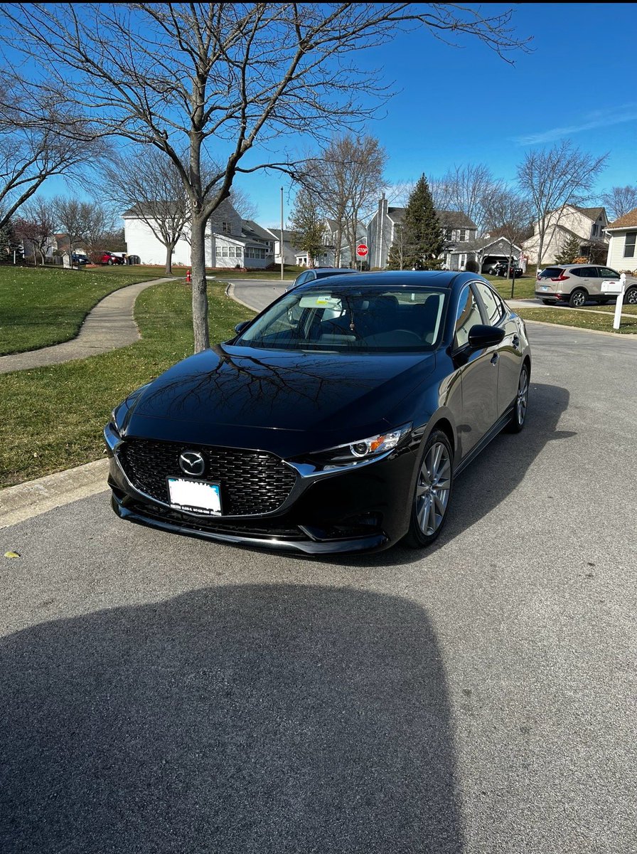 Sirbrogan's tweet photo. @GuyDealership @MazdaUSA @RedCross Had my Mazda 3 since last November, been a joy since https://t.co/JCeXoMVyeQ