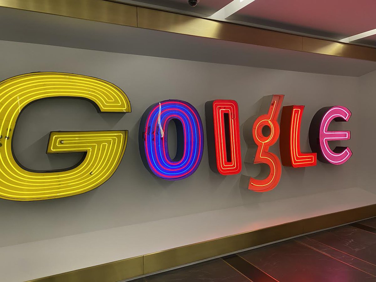 Our coding ninjas tackled Google’s 404 Challenge &amp; rocked a hackathon like it was their side quest!  From next-level tech to inspiring engineers, they devoured knowledge and unleashed epic problem-solving skills. #google #coding