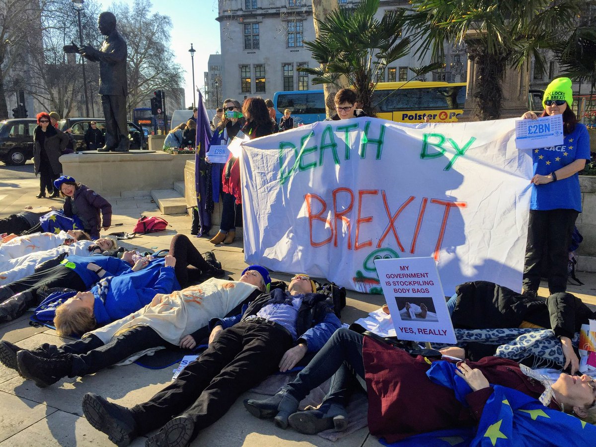 csibike1's tweet photo. @MarishaRayLD @cajardineMP @DuncanPonikwer @WendyNowak We’ll be in Parliament Square to remember we left the EU 4 years ago and to remind our leaders and people with life threatening diseases that we should have stayed in the European Medicine Agency. Patients fear #DeathByBrexit
We prefer to #RejoinEU but for now #JoinEMA https://t.co/p6jUGkfV1e