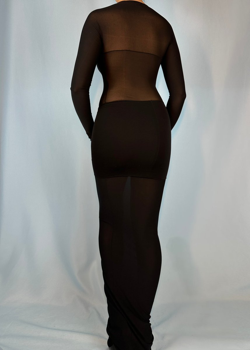 milldealss's tweet photo. Just sourced this vintage Vivienne Westwood dress https://t.co/fJCKxu2md0
