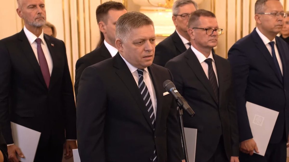 🔴 Robert Fico, le premier ministre slovaque annonce une enquête sur le « Cirque Covid », les « vaccins » expérimentaux à ARNm et les décès excessifs

📍Le Premier ministre slovaque, a annoncé une vaste enquête sur le vaccin à ARNm, la surmortalité, sur l'accord UE-Pfizer et le