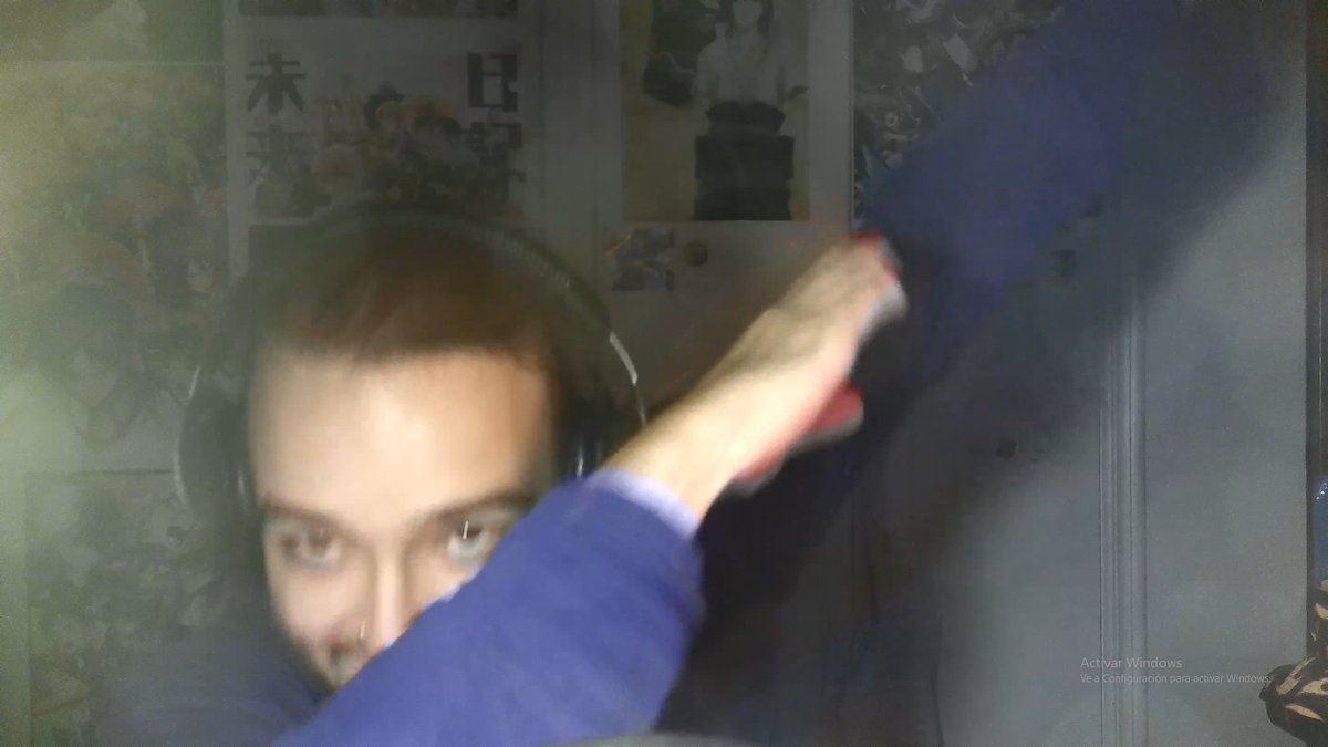 IbarrondoRap's tweet photo. Chavales solo os digo que hoy enekaou saca tema, y mi reaccion lat endreis el jueves. Es sendo temazo y en honor a eso tomad, un dab y un mini dab de mi reaccion #dablover #minidabenjoyer https://t.co/DrRcrTe5Oz
