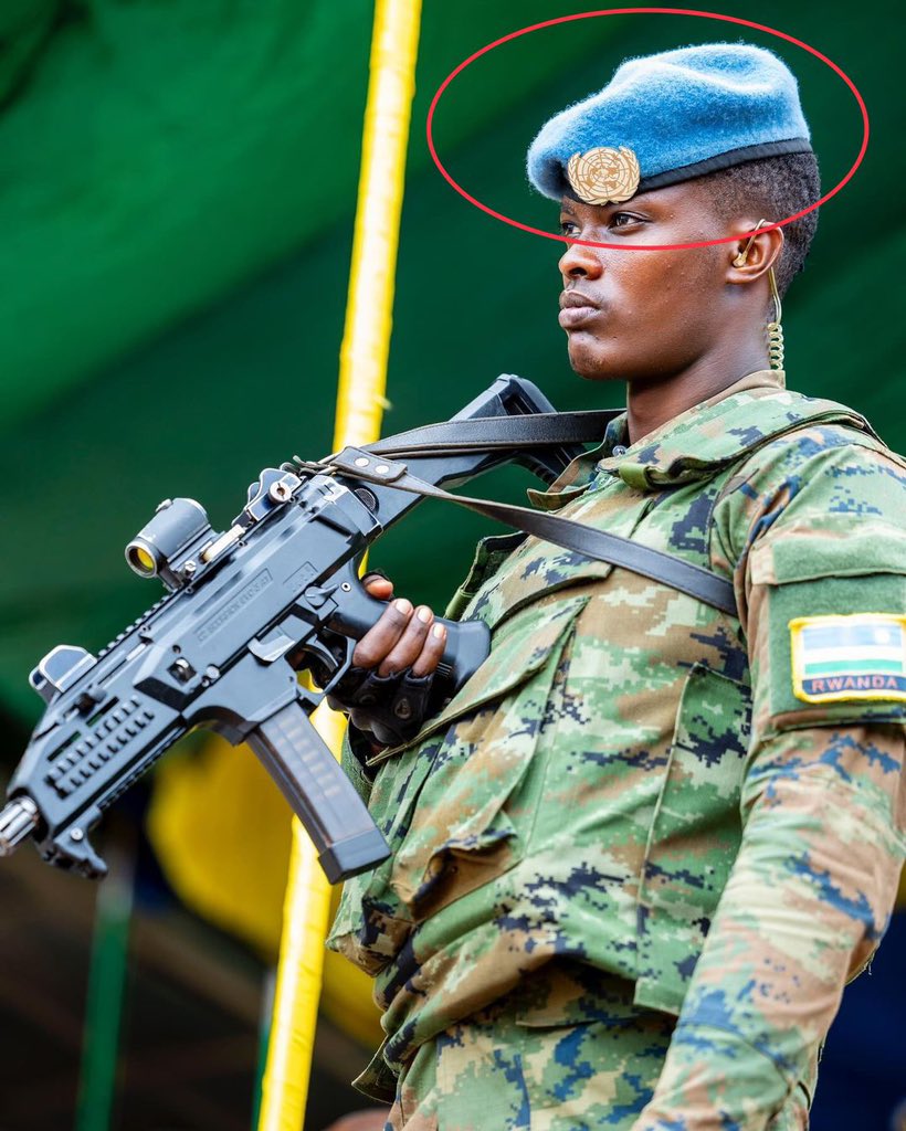 Abasirikare Kabuhariwe bu Rwanda Bari Muri Presidential Mission 

Aba bana bacu ntabwo tujya tubavuga cyane. 

Aba basore hamwe n’inkumi nibo barinda umutekano wa Nyakubahwa President wa Republika ya Centrafrika H.E Faustin-Archange Touadéra.

Nibo bamurinda murugo, kukazi,