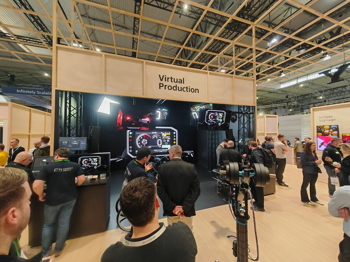 RichardNSP's tweet photo. First day at #ISE2024, with @SCHOMSinfo. Huge event with much shininess! https://t.co/YIc2IGfdz3