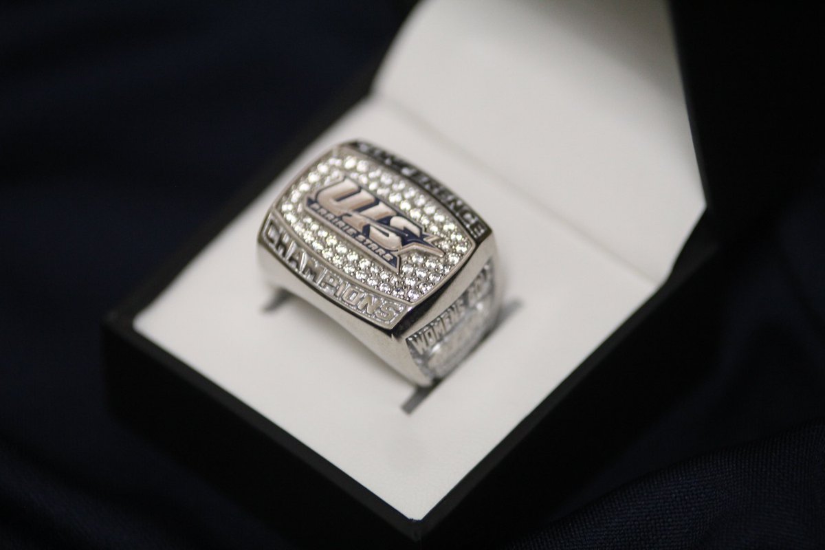 SAVE THE DATE!!! On Saturday, February 17 the 2023 GLVC Champs will be back on campus to be honored and have a ring ceremony during halftime of men’s 3 PM game vs UIndy. #protecttheprairie #uisgolf #glvc #firstinhistory