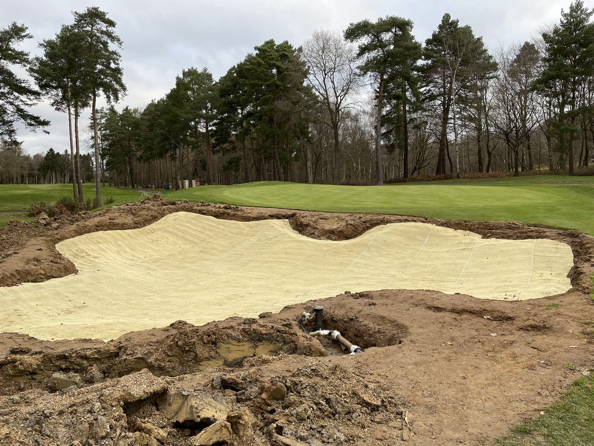 HOLE IN 1 SOLUTIONS tweet media