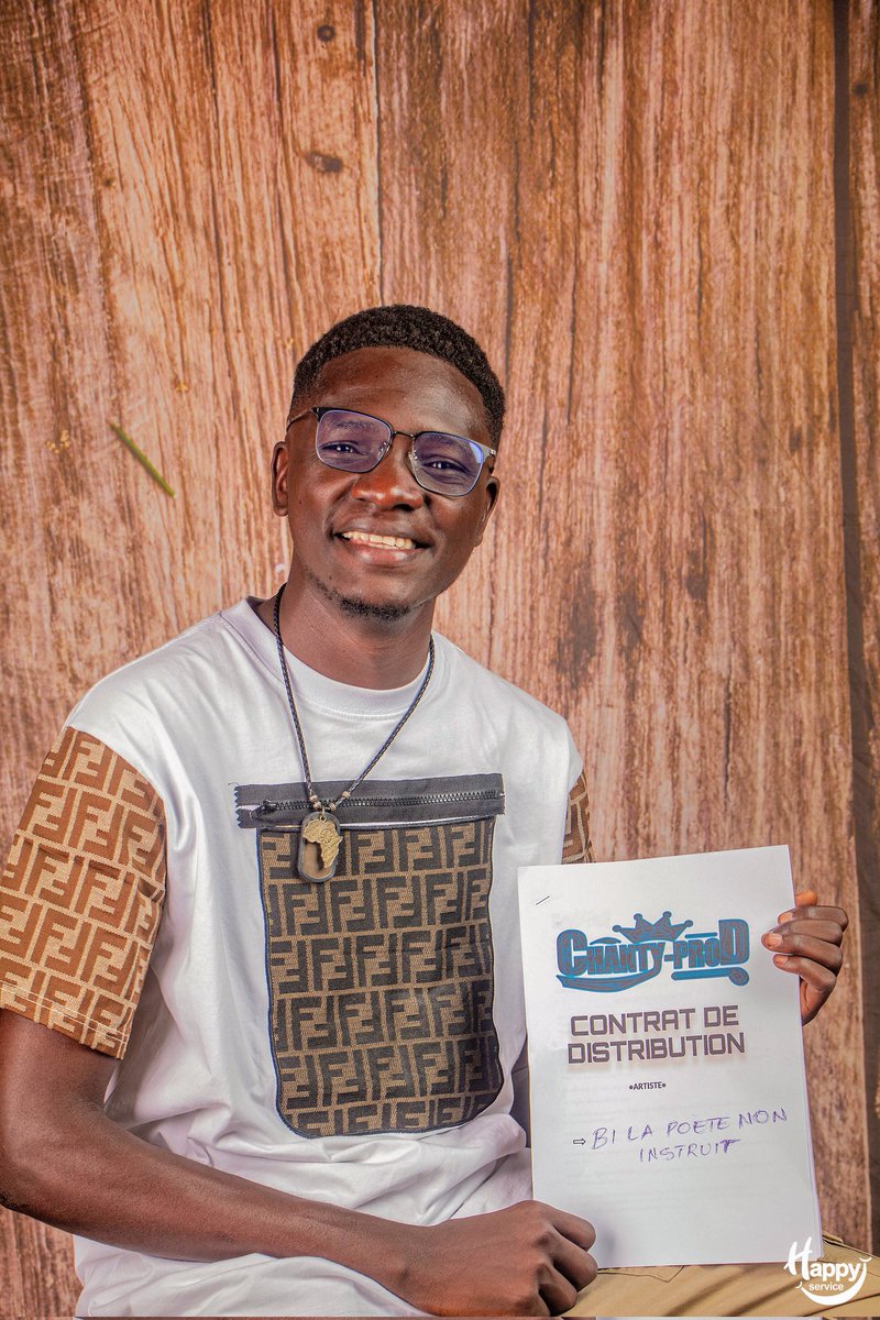 ChantyProd's tweet photo. 🚨 Nous avons le plaisir de vous annoncer l'enregistrement de l'Artiste Slameur " @Bilapoete " dans notre Label " @ChantyProd " pour un contrat de Distribution🔥
...
Pour plus d'infos, veuillez contacter l'équipe via cette adresse e-mail
📩 chantyprod1@gmail.com
..
CHANTY PROD 💙 https://t.co/X4qNcrC4ag