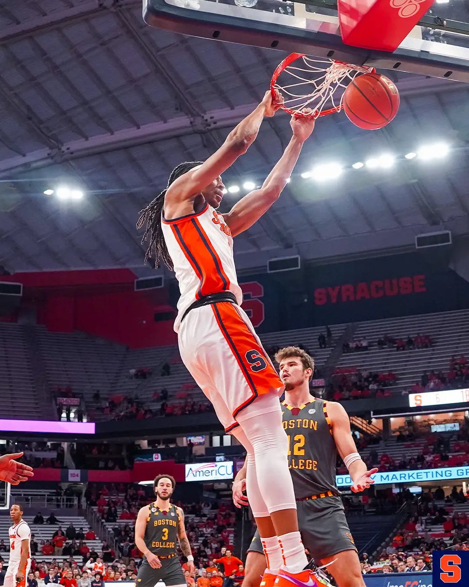 willf22000's tweet photo. In four and a half hours it’s go time!

#GoOrangeGo Your Greater Boston Alumni Association will be out in force and in full voice!!

Good hunting… Eagles are in season🦅🔫 https://t.co/M1sgvtX3xe