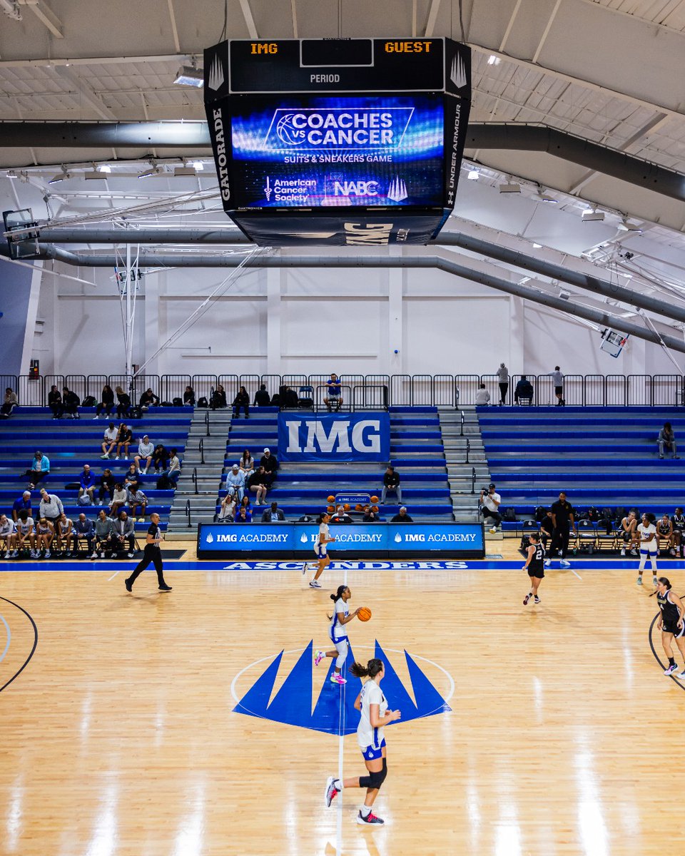 IMG Academy Basketball tweet media