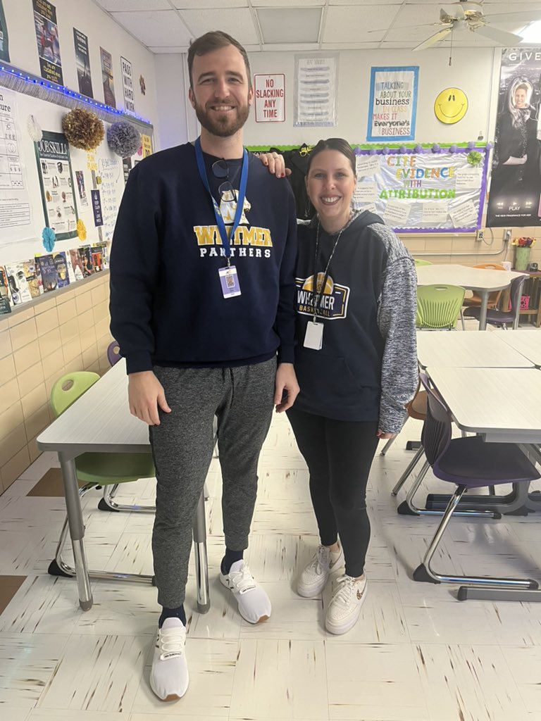 Mrs. Tucker tweet media