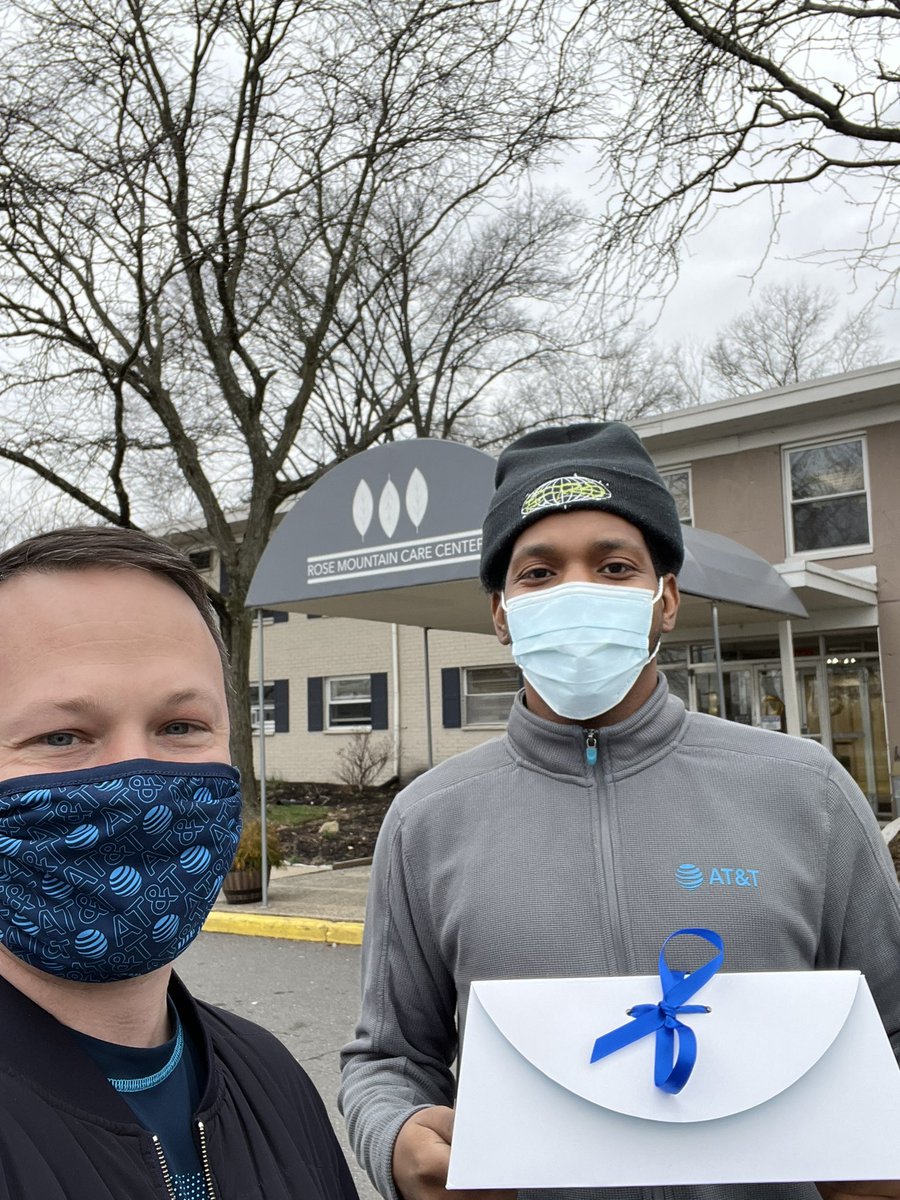Tyler_L_Rapp's tweet image. #winlocal looking for some @FirstNet appreciating those #nurses and #nurse-assistants. 3 stops @Vinecia_F @lplionelp @TadrosPatrick @fr2875 @LifeAtATT @theeastregion