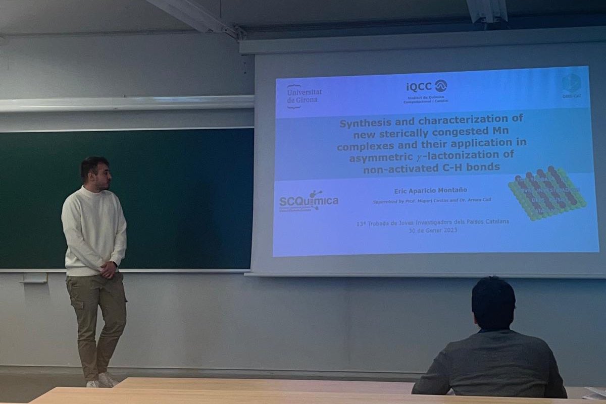 QBIS-CAT Research Group (@qbiscat_udg) on Twitter photo This morning, <a href="/ericapamon/">Eric Aparicio Montaño</a> opened the Catalysis symposium of the #XIIITrobadaSCQ <a href="/scq_iec/">Societat Catalana de Química</a> presenting his research on the preparation of new catalysts for asymmetric C-H oxidations. Congratulations Eric!
<a href="/MiquelCostas/">Miquel Costas</a> <a href="/ArnauCall/">Arnau Call</a> <a href="/IQCCUdG/">IQCC UdG</a> <a href="/udgdoctorat/">Escola de Doctorat de la UdG</a> This morning, <a href="/ericapamon/">Eric Aparicio Montaño</a> opened the Catalysis symposium of the #XIIITrobadaSCQ <a href="/scq_iec/">Societat Catalana de Química</a> presenting his research on the preparation of new catalysts for asymmetric C-H oxidations. Congratulations Eric!
<a href="/MiquelCostas/">Miquel Costas</a> <a href="/ArnauCall/">Arnau Call</a> <a href="/IQCCUdG/">IQCC UdG</a> <a href="/udgdoctorat/">Escola de Doctorat de la UdG</a>