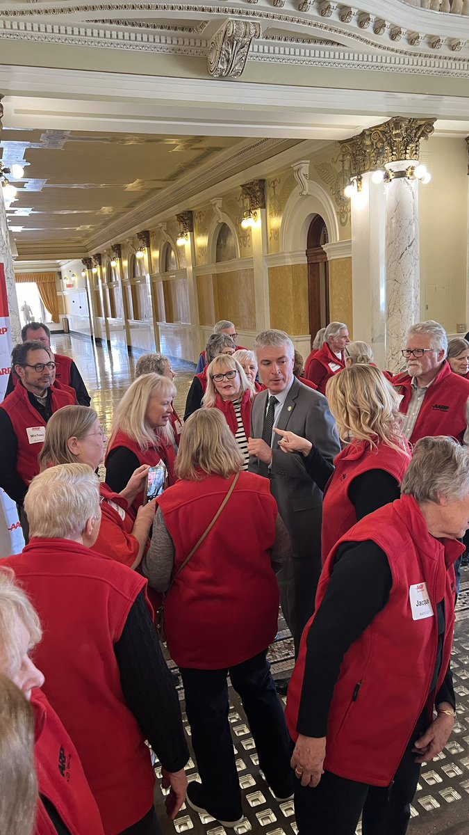 Thanks to <a href="/SDAttorneyGen/">SD Attorney General Marty Jackley</a> Marty Jackley for visiting with the more than 70 volunteer advocates here for Lobby Day. We appreciate the chance to #fightfraud with your office.