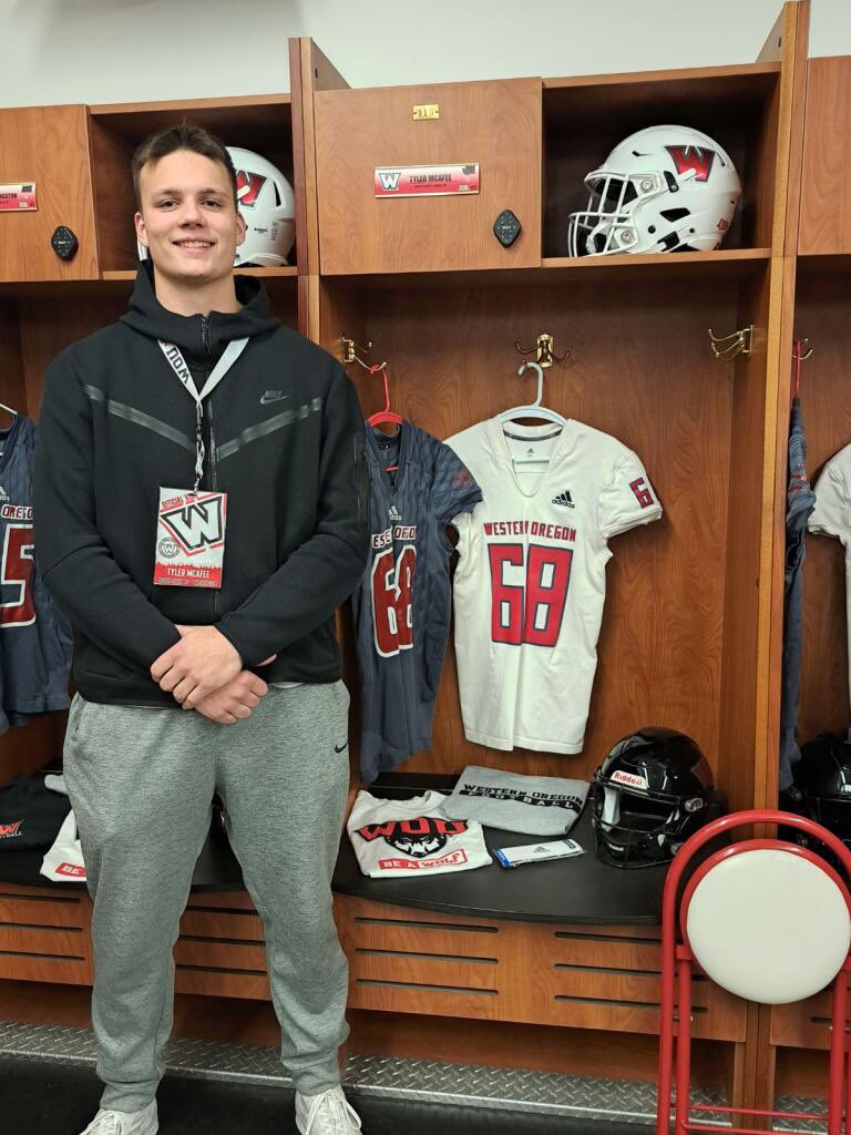 Tyler McAfee (@tylermcafee68) on Twitter photo I would like to announce my commitment to Western Oregon University! Thank you to all of my family and coaches who have supported me throughout my high school football career! Go Wolves!
<a href="/coachtmyers/">Torrey Myers</a> <a href="/coachjharmon/">James Harmon</a> @CoachJoeMo <a href="/ChristianBrovio/">Christian Covyeau</a> I would like to announce my commitment to Western Oregon University! Thank you to all of my family and coaches who have supported me throughout my high school football career! Go Wolves!
<a href="/coachtmyers/">Torrey Myers</a> <a href="/coachjharmon/">James Harmon</a> @CoachJoeMo <a href="/ChristianBrovio/">Christian Covyeau</a>