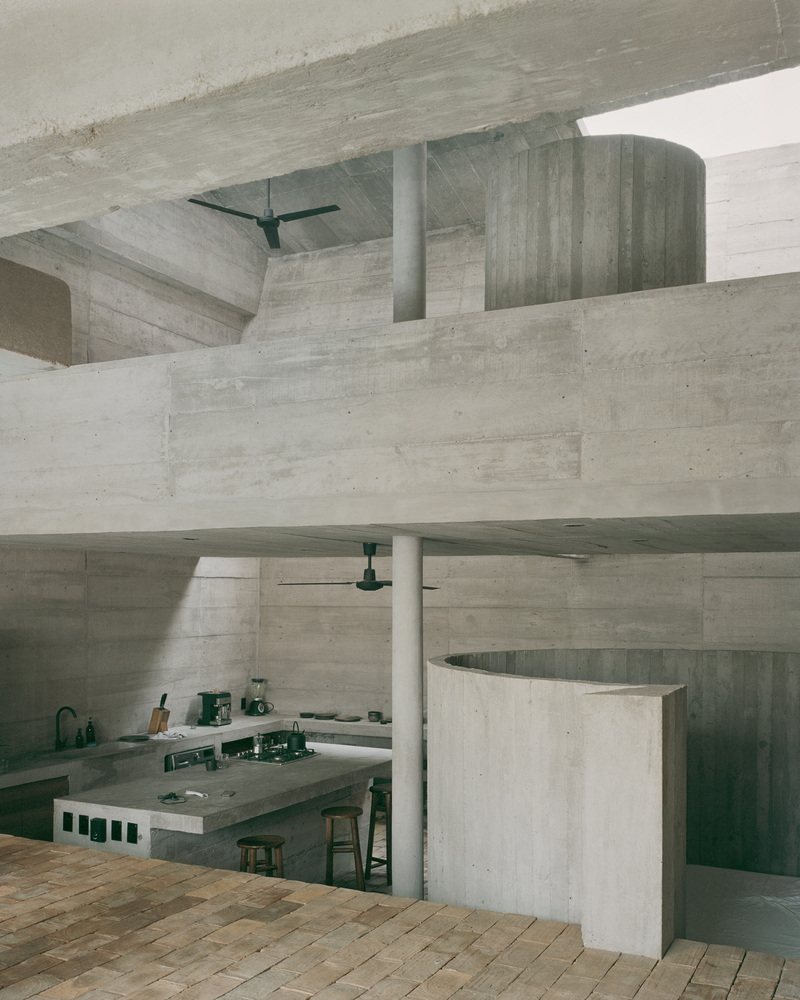 Crypto Arch tweet media