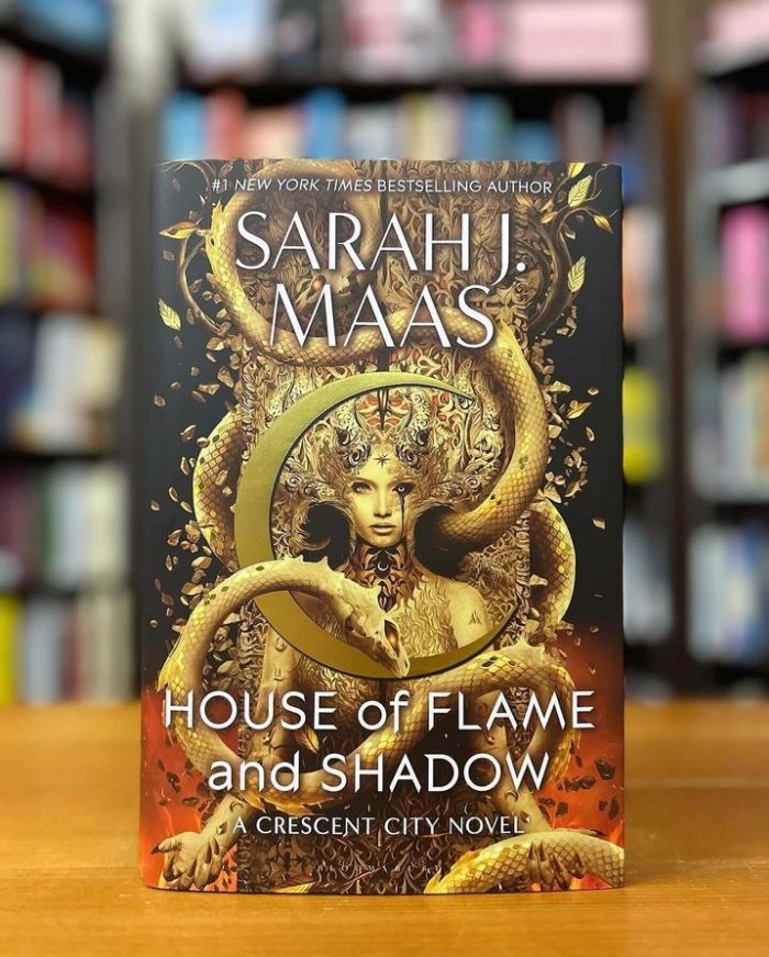 🔥 GIVEAWAY ALERT! 🐍 To celebrate today’s release of the HIGHLY anticipated next book in the Crescent City series, we’re giving away a copy of ‘House of Flame and Shadow’ to one lucky winner! Head over to our Instagram to enter: ow.ly/N2Xt50Qw1KA 📷: @otter_books_inc