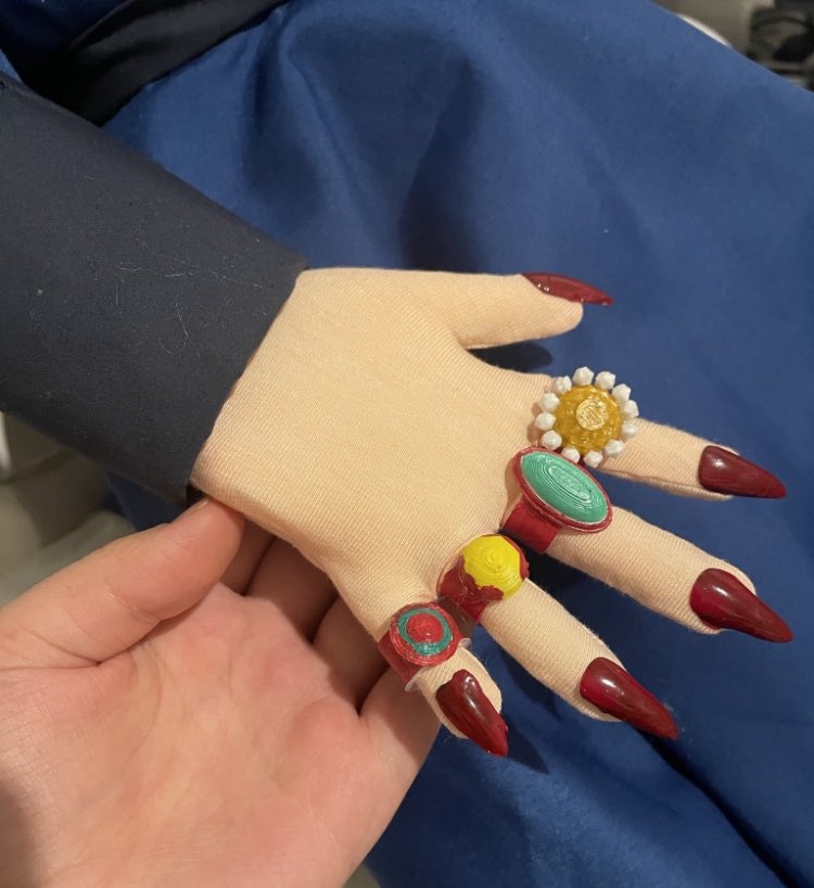 MCLEANA09's tweet photo. Daughter currently in her 2nd year of BA Hons Degree at @NorthbrookColl doing Prop Making &amp; 3D Special Effects. 

Yububa puppet (from Spirited Away) using her HND in Costume for Stage &amp; Screen qualification to create the  outfit &amp; 3D printer for eyes. 

#props #TVprops #Puppets https://t.co/zPXk5lLXEz