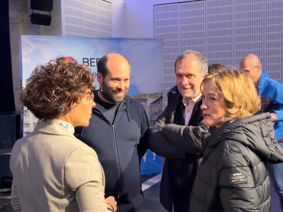 Zoriontzekoa <a href="/BergarakoUdala/">Bergarako Udala</a> |k aurkeztu berri duen legealdiko plana: herritarrekin hitz eginda, teknikariekin elkarlanean ondutako bide orria. 

Eskerrik asko <a href="/gorkasato/">Gorka Artola</a> eta udal gobernu osoari, konformismoak gainditu eta eraldatzeko politika zehatzak lantzeko konpromisoagatik.