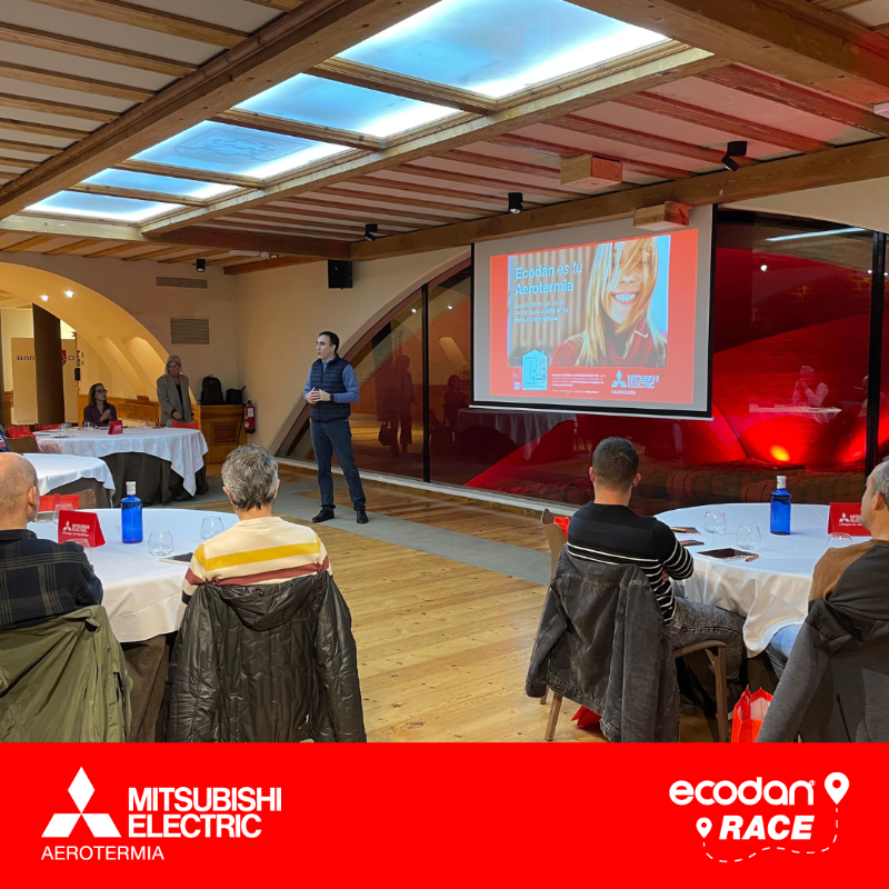 MitsuElect's tweet photo. ¡Comienza #EcodanRace! 👏 Recorremos la geografía española mostrando las ventajas de la #aerotermia más eficiente, compartiendo con clientes, instaladores y partners las novedades de Ecodan.

Primera parada: Pamplona. ¡Os dejamos imágenes de la gran jornada que hemos disfrutado!