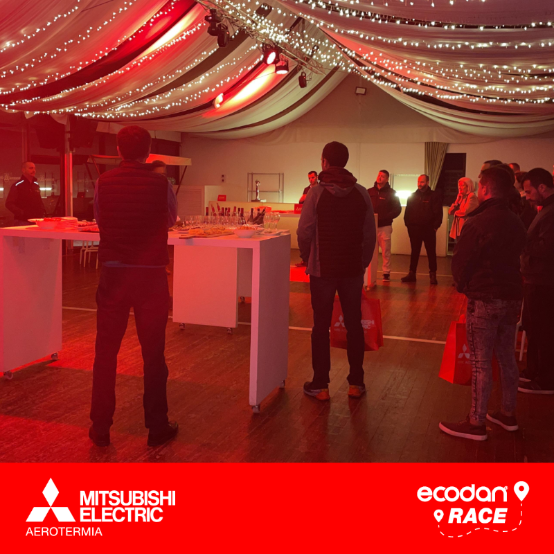 MitsuElect's tweet photo. ¡Comienza #EcodanRace! 👏 Recorremos la geografía española mostrando las ventajas de la #aerotermia más eficiente, compartiendo con clientes, instaladores y partners las novedades de Ecodan.

Primera parada: Pamplona. ¡Os dejamos imágenes de la gran jornada que hemos disfrutado!