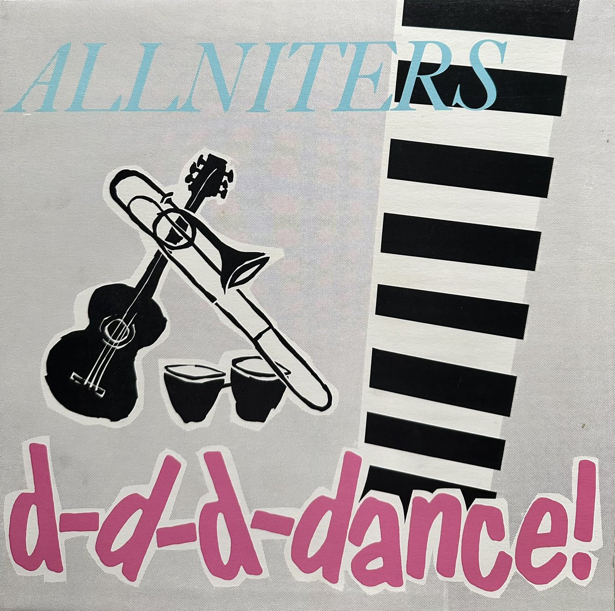 BernardZuel's tweet photo. As well as the order on the front, there’s good consumer advice on the back. “This record must be played with a pick-up designed for long playing records.” #morningpop #wednesdayvinyl #theallniters #ddddance https://t.co/B8uA76Hx0G