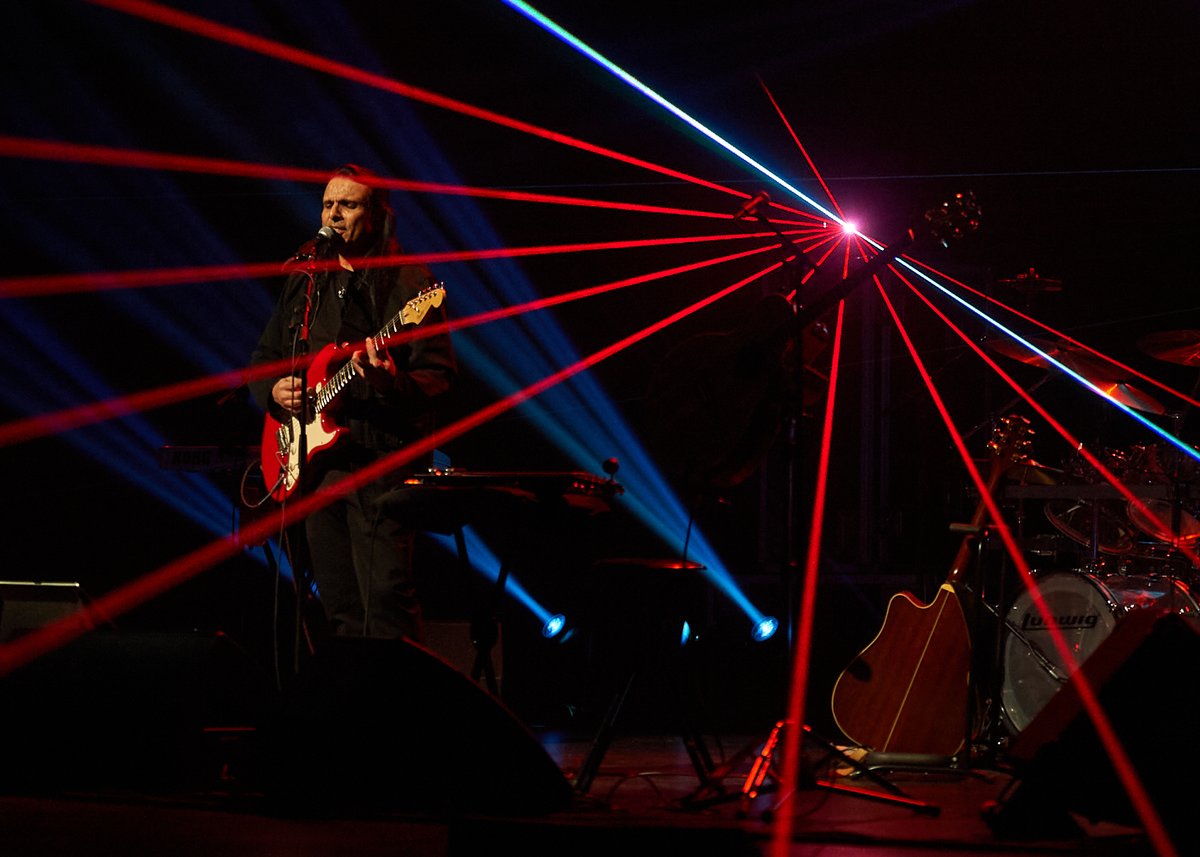 Comfortably Numb - January 27th, 2024

Thank you to the band for an unreal performance and thank you to our patrons for selling out another year! We couldn't do this without you!

See you all again in 2025 ❤️‍🔥

📸 <a href="/kanoehead/">ellen bond</a>