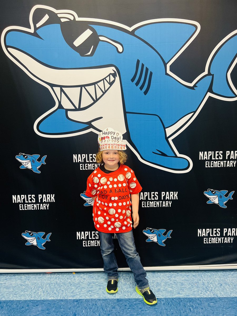 Ms. Foley🦈 tweet media