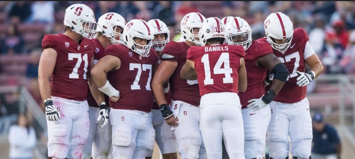 AlonsoRavensFB's tweet photo. Very special thank you to @Coach__Osborne and @StanfordFball for stopping by Alonso High School today! #RecruitTheZo #NextLevelRavens #GoStanford https://t.co/KY1f9MPl90