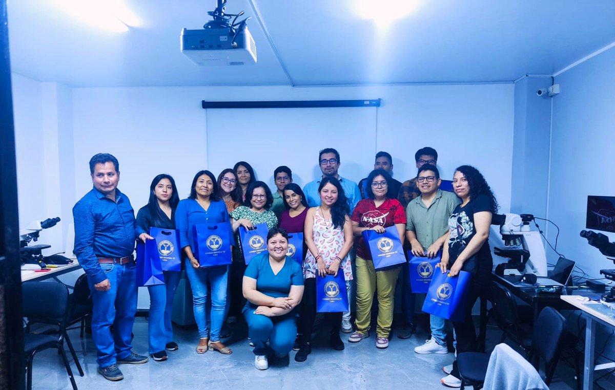 CrviiLima's tweet photo. El pasado Viernes 26 y Sábado 27 de enero, el Colegio de Biólogos del Perú - Consejo Regional VII Lima fue el epicentro de conocimiento con el curso "TAXONOMÍA DE MICROALGAS CONTINENTALES DEL PLANCTON Y PERIFITON", se llevó a cabo gracias al auspicio de la empresa Nikon. 🌐🌱 https://t.co/p0UaVIFNy6