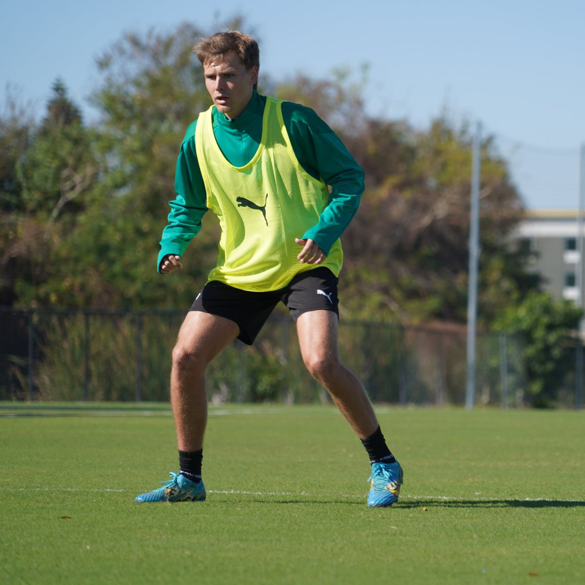 Green &amp; Gold look good on you <a href="/BlakeBodily/">Blake Bodily</a> 🟢🟡