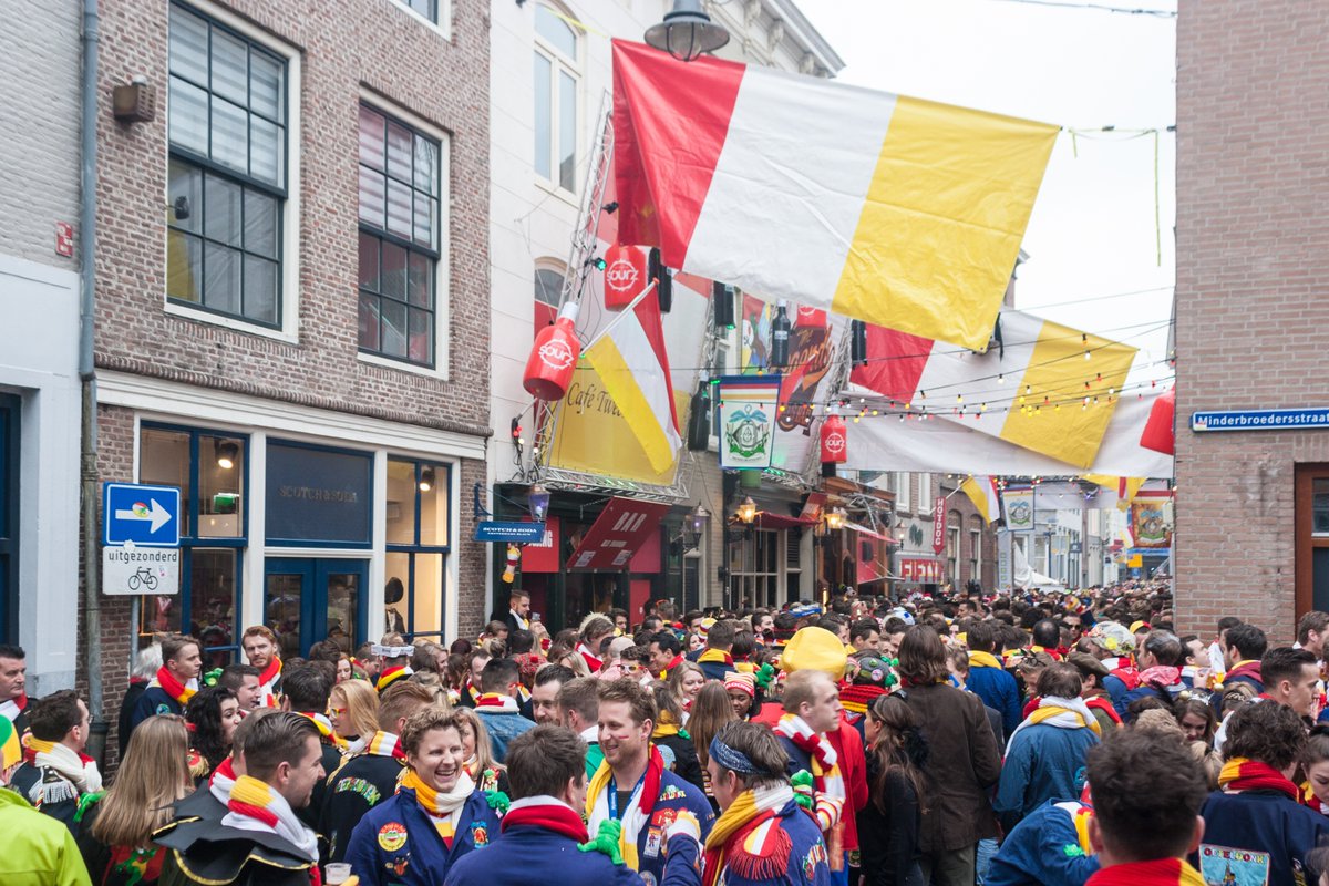 Carnaval is voor veel horecaondernemers een leuke, maar uitdagende tijd. Vandalisme ligt op de loer. Wil je jouw klant ontzorgen? Met onze Horeca-verzekering kan jouw klant zich focussen op een knallend carnaval succes.
#horecaverzekering #brandverzekering #inbraakverzekering