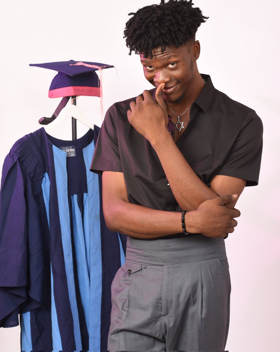 AboderinKolawo1's tweet image. It has been God,it is God,It will always be God ✅✅✅
B.sc Accounting (Hons.) 
#OOUConvocation 
Class of 2022✅✅✅