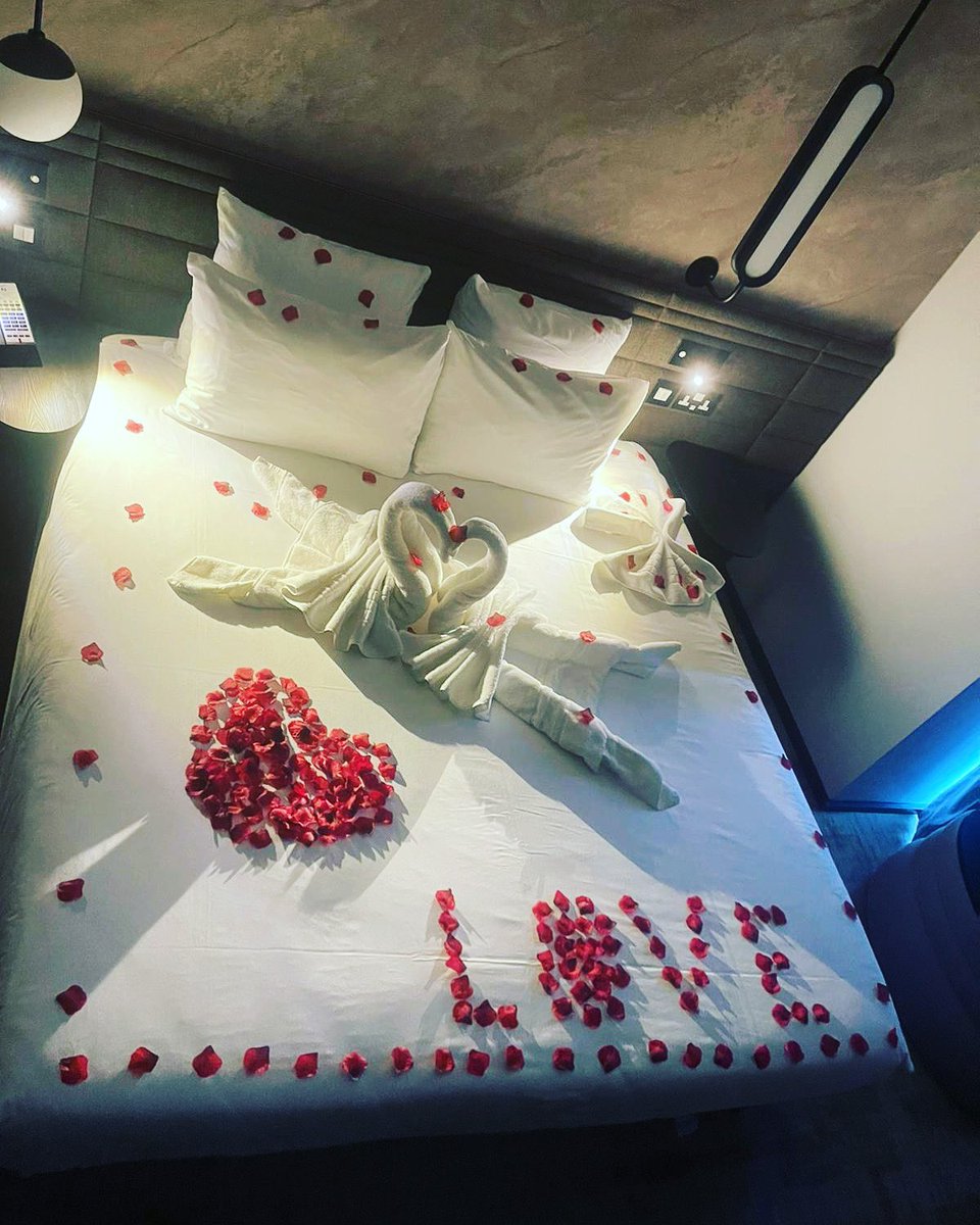 Another romantic package booked ❤️ Here’s the easiest way to get in touch if love is in the air and you want to celebrate with us... bit.ly/npvwebsite #valentines #liverpool
