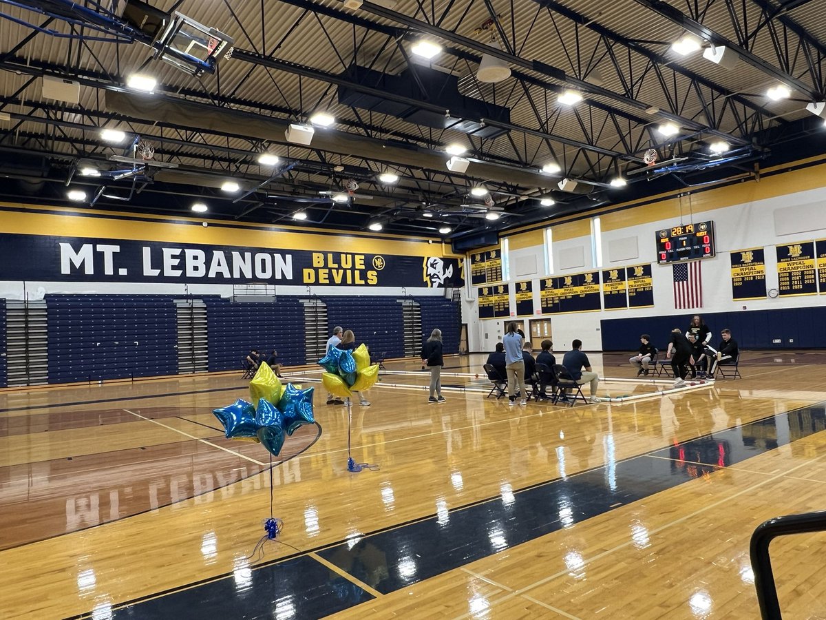 Celebrating the class of 2024 at today’s Bocce match! <a href="/MTLSD/">MtLebanon SD</a> #leboproud