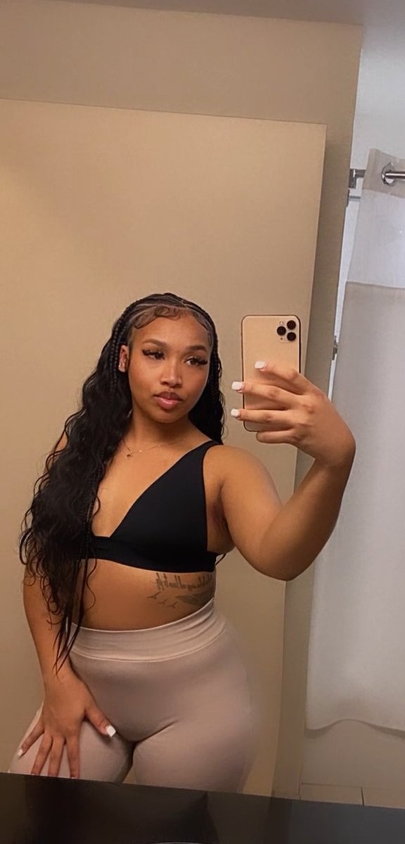 blaasiandolll__'s tweet photo. 💋 https://t.co/TNVdgUvLmB