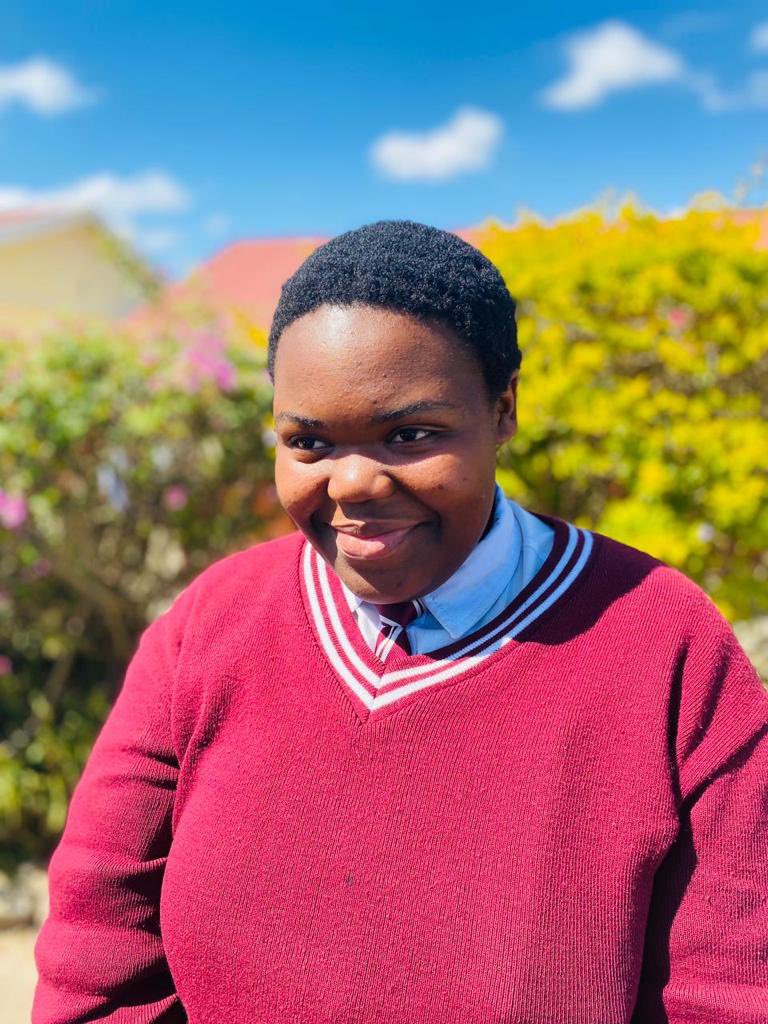 sharedifference's tweet image. With just two weeks to go until our next group of students arrive from South Africa, we are all getting ready and excited! We thought we’d better start sharing some of the happy faces we are looking forward to see touching down in London so very soon 🧡