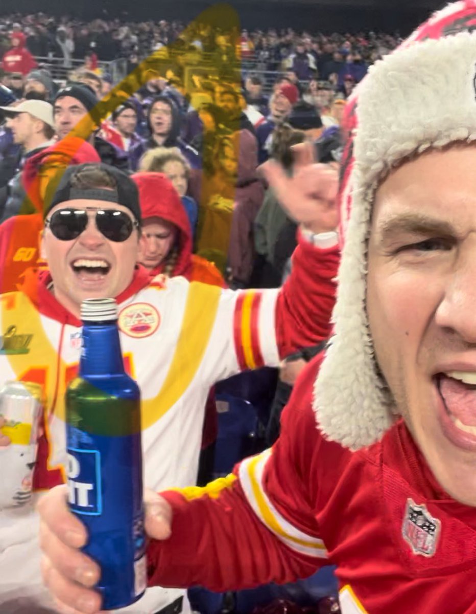 Long shot here….looking for this guy who was sitting behind me in Baltimore, Section 103, row 2 #ChiefsKingdom