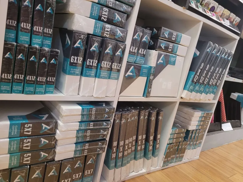 PushPullSeattle's tweet image. Current status: drowning in boxes, but a bunch of packages we've been waiting on for restocks have ARRIVED!!!