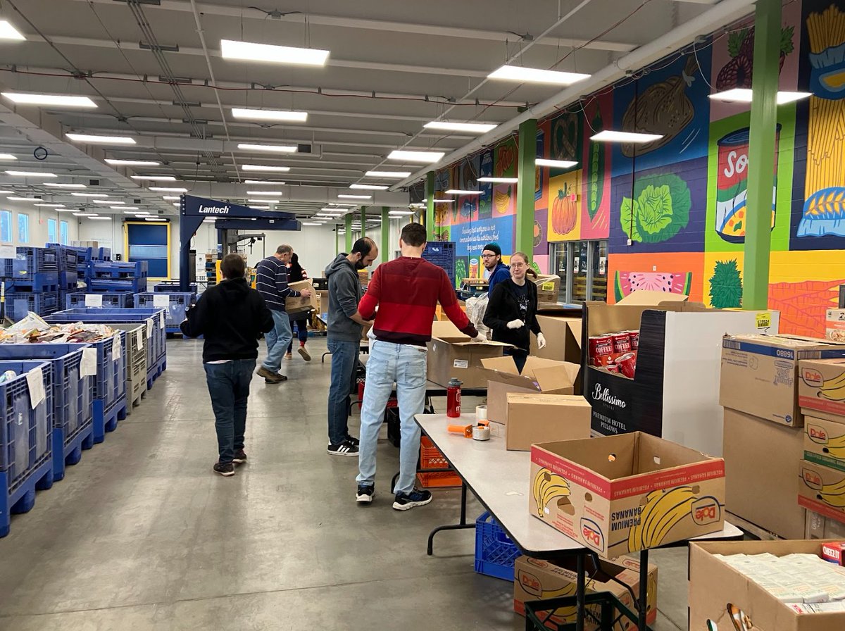 Our MUTTS (MIM United Together Through Service) group enjoyed volunteering at @CleFoodBank today. 💪 The group helped sort and repack 29 pallets of food for distribution in our community. Thank you, Food Bank team, for having us! 

#WeFeedCLE #MIMSoftware #MIMMUTTS