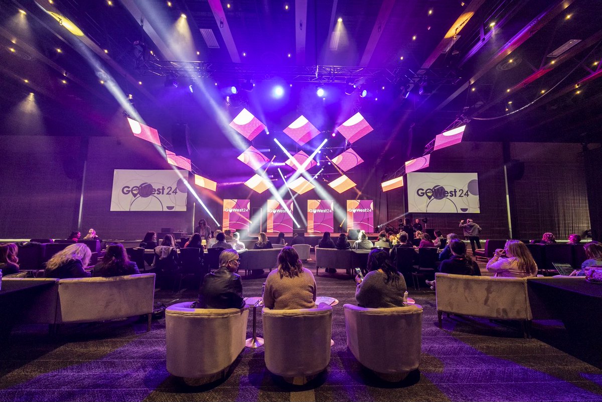 JonBeckett2's tweet photo. @GoWestLive looking and sounding fantastic!
Thanks to Brent and Arlene from @timewisesays for always putting on a great show!
@yegconvention 
@ExploreEdmonton 
#GoWest2024
@productionworld https://t.co/ECK0qgM5SV